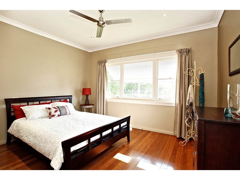 19 Blue Hills Crescent, Blacktown NSW 2148