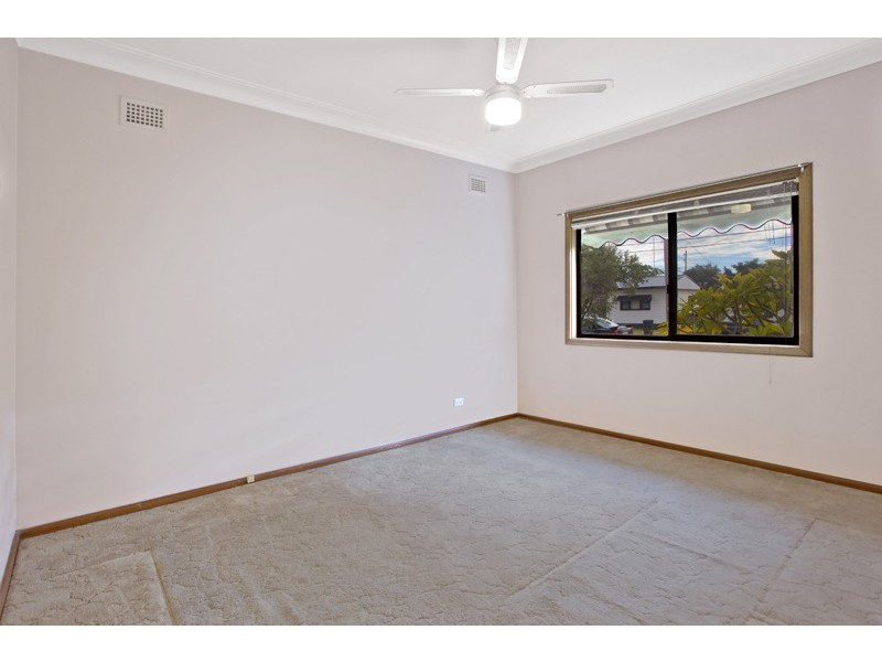 8 Tara Road, Blacktown NSW 2148