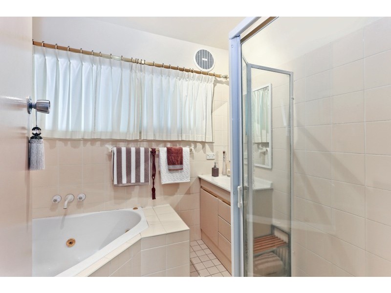 15 Tudor Ave, Blacktown NSW 2148