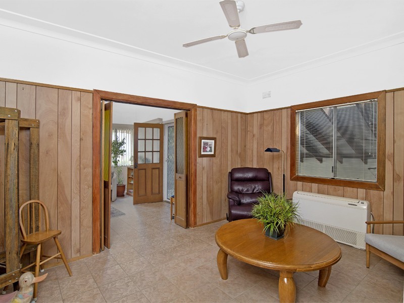 19 Lloyd Street, Blacktown NSW 2148