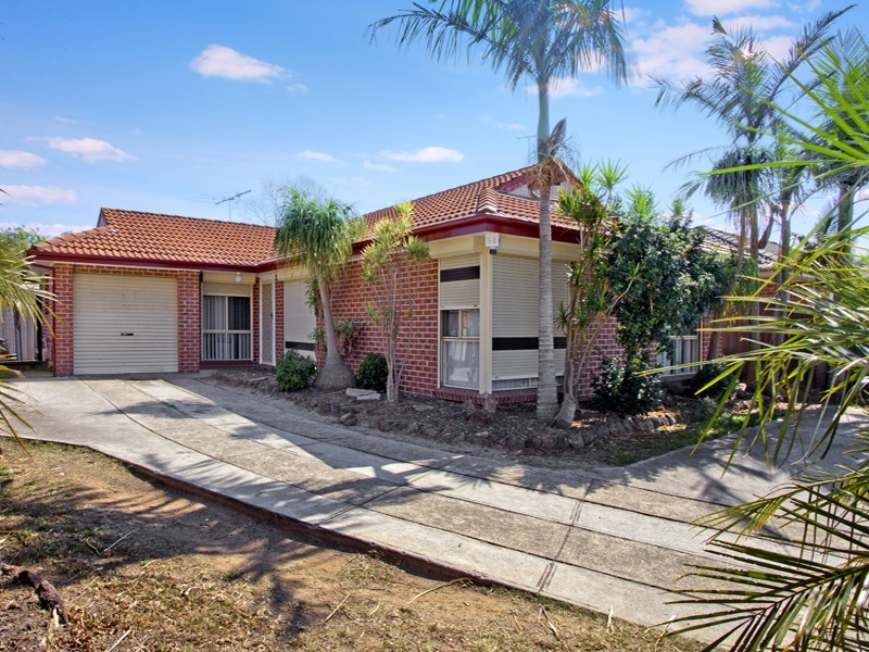 214 Buckwell Drive, Hassall Grove NSW 2761