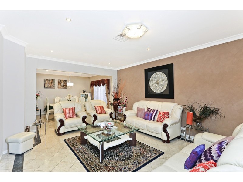 7 Jasper Street, Quakers Hill NSW 2763