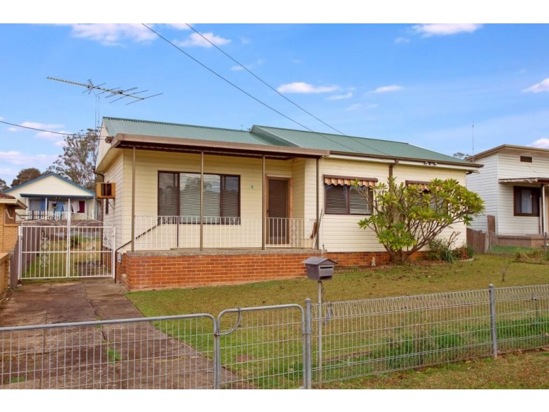 8 Tara Road, Blacktown NSW 2148