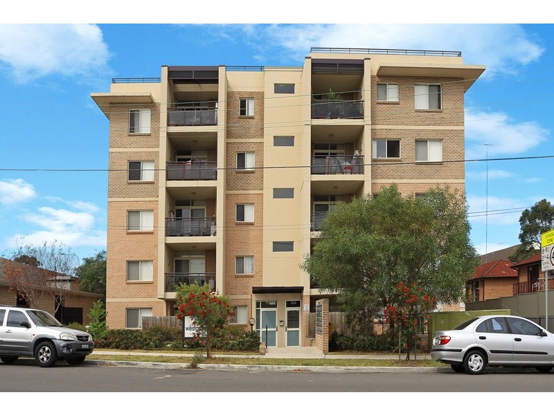 6/2 Fifth Avenue, Blacktown NSW 2148