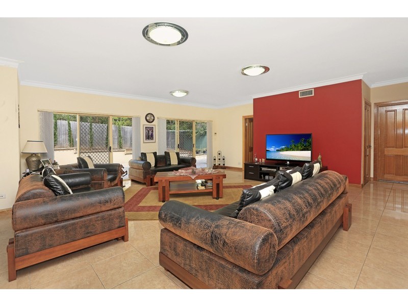 13 Oleander Avenue, Baulkham Hills NSW 2153