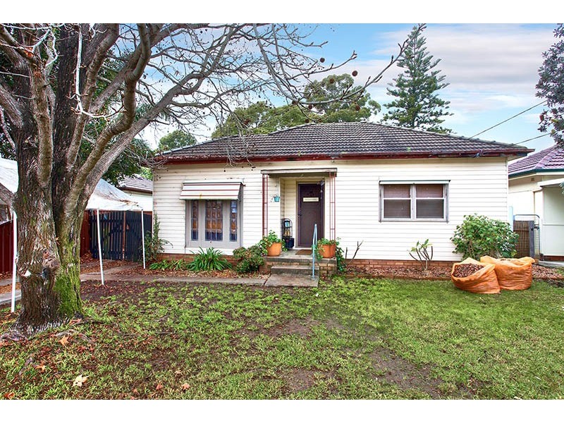 39 Dan Avenue, Blacktown NSW 2148