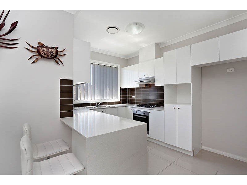 69 Hyatts Road, Oakhurst NSW 2761