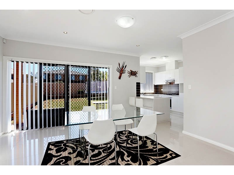 69 Hyatts Road, Oakhurst NSW 2761