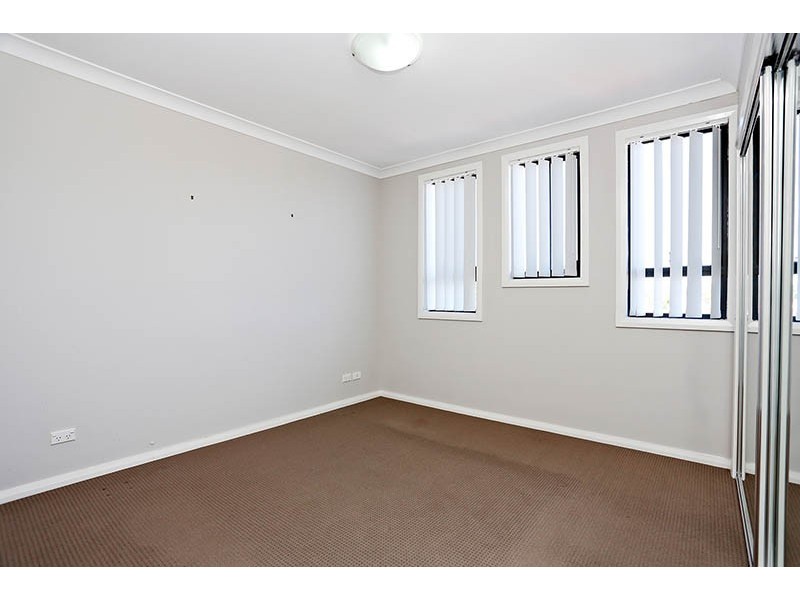 69 Hyatts Road, Oakhurst NSW 2761