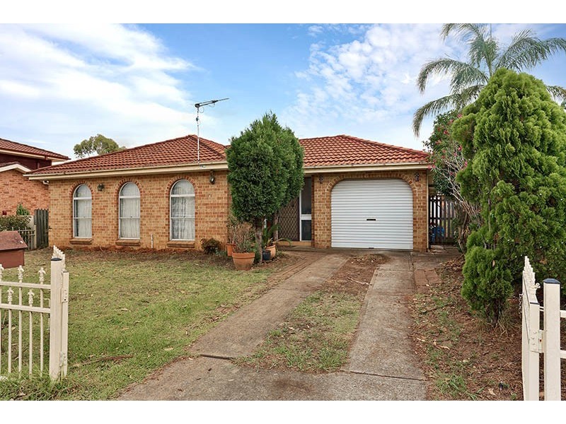 4 Coolabah Place, Blacktown NSW 2148