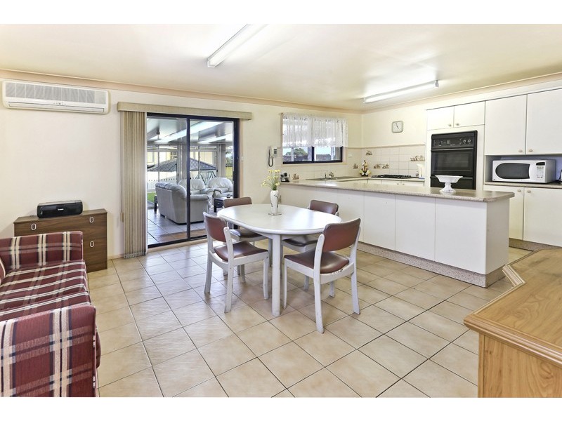 6 Defries Place, Doonside NSW 2767