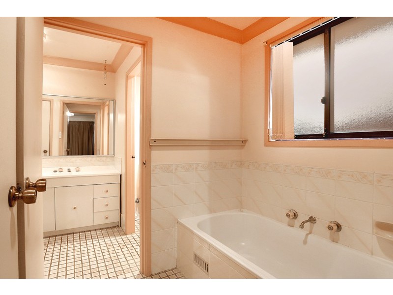 6 Defries Place, Doonside NSW 2767