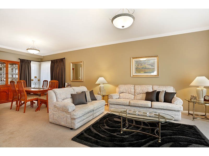 52 Huntley Drive, Blacktown NSW 2148