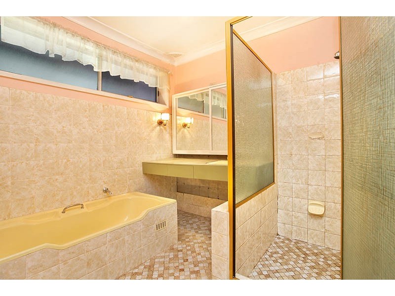 61 Columbia Road, Seven Hills NSW 2147