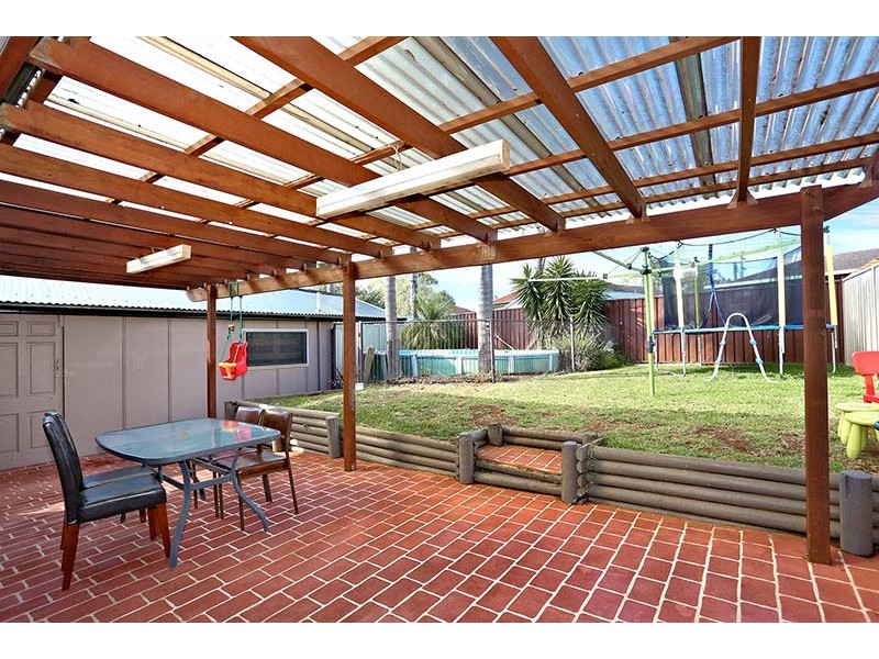 35 Venn Avenue, Lalor Park NSW 2147