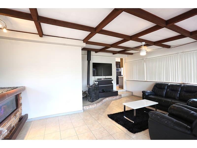 35 Venn Avenue, Lalor Park NSW 2147