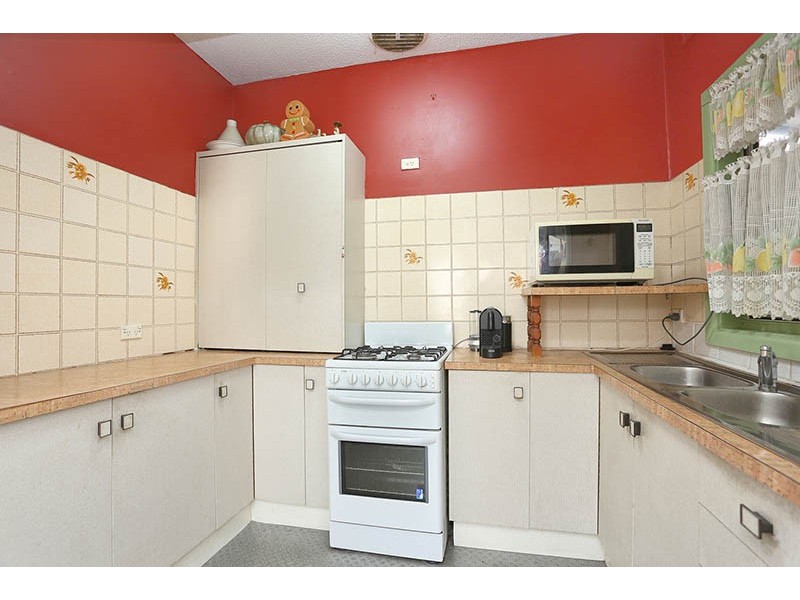 74 Walters Road, Blacktown NSW 2148