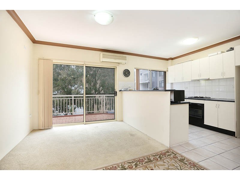 23/24-26 Fourth Avenue, Blacktown NSW 2148