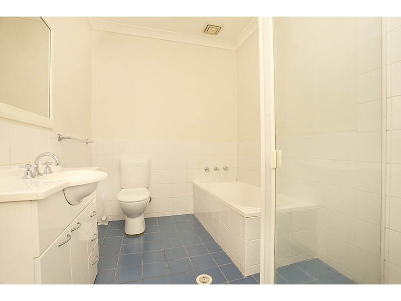 23/24-26 Fourth Avenue, Blacktown NSW 2148