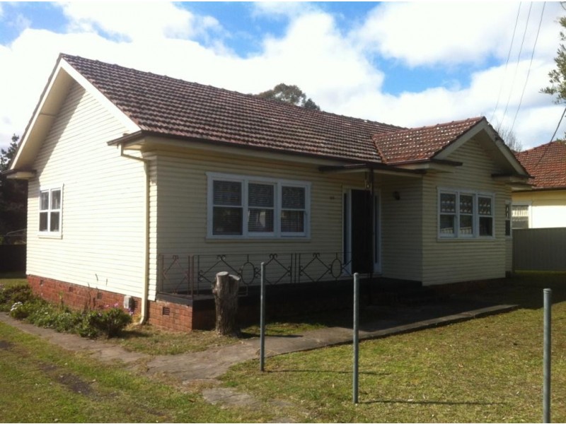 215 Targo Road, Girraween NSW 2145