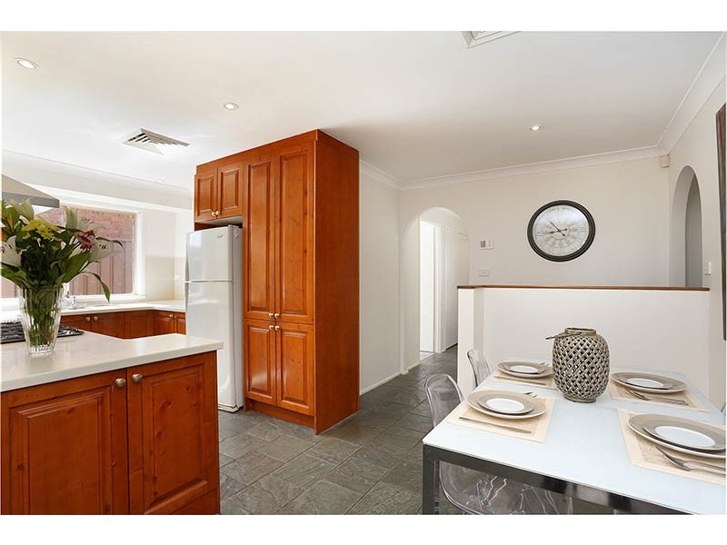 8 Sulman Place, Doonside NSW 2767