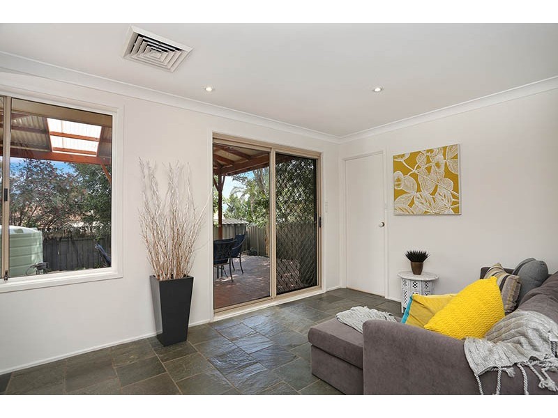 8 Sulman Place, Doonside NSW 2767