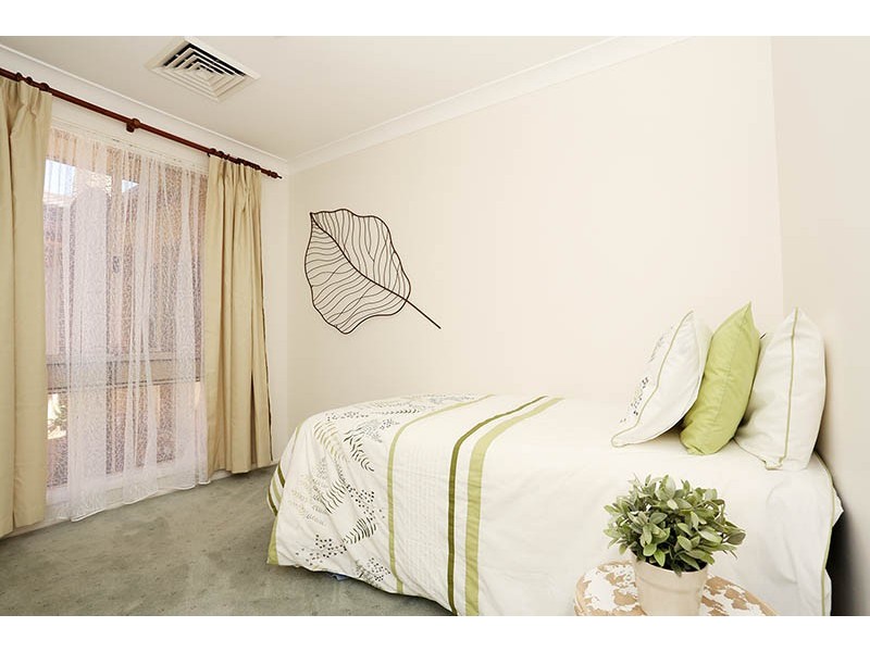 8 Sulman Place, Doonside NSW 2767