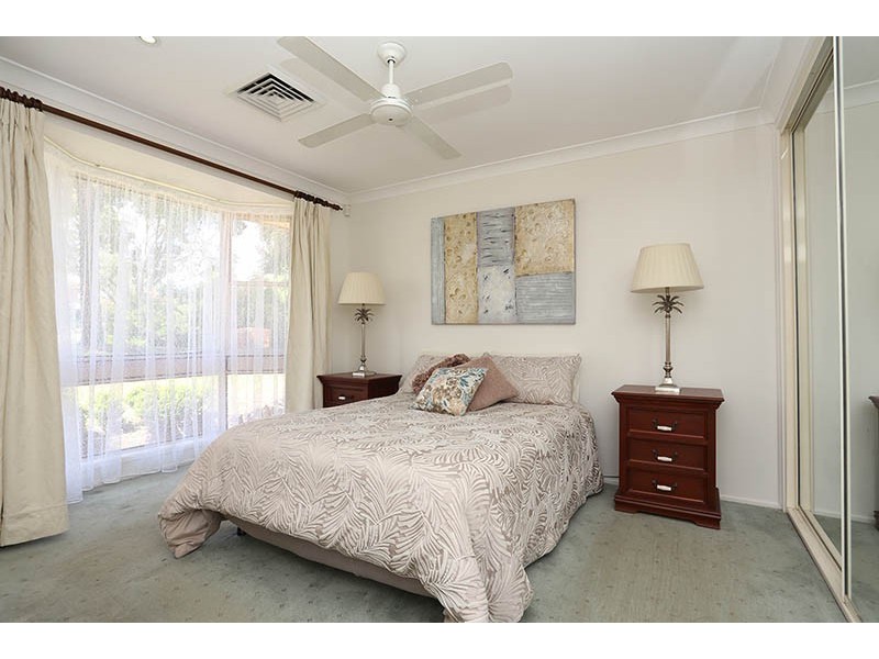 8 Sulman Place, Doonside NSW 2767