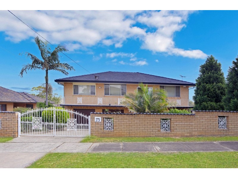 23 The Crescent, Toongabbie NSW 2146