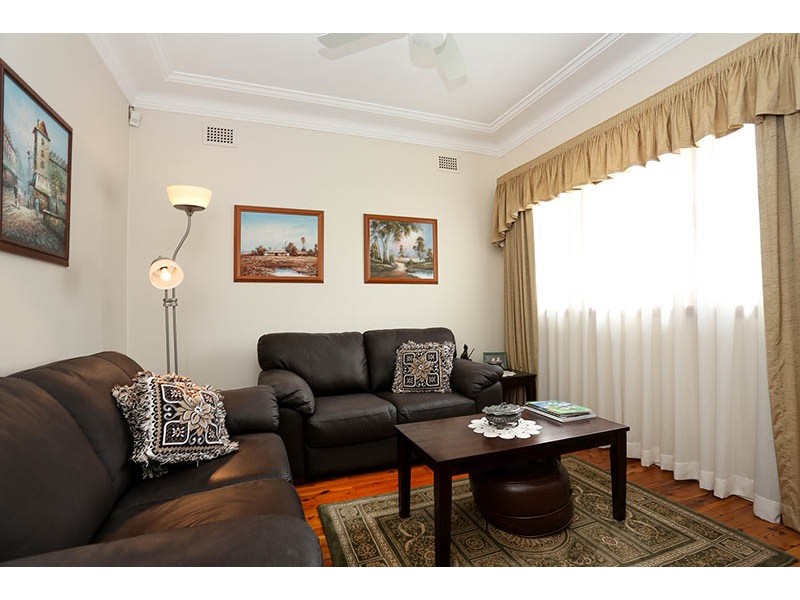 20 Grafton Street, Blacktown NSW 2148