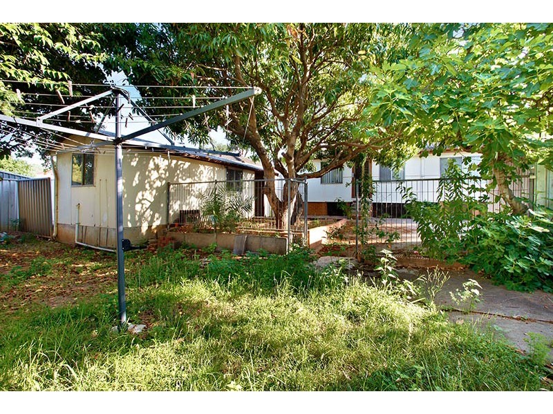 22 Mantaka Street, Blacktown NSW 2148