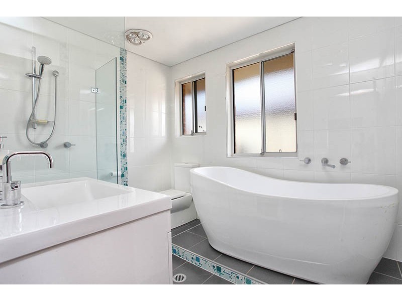 8 Lydia Place, Hassall Grove NSW 2761