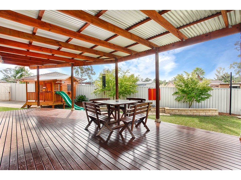 8 Lydia Place, Hassall Grove NSW 2761