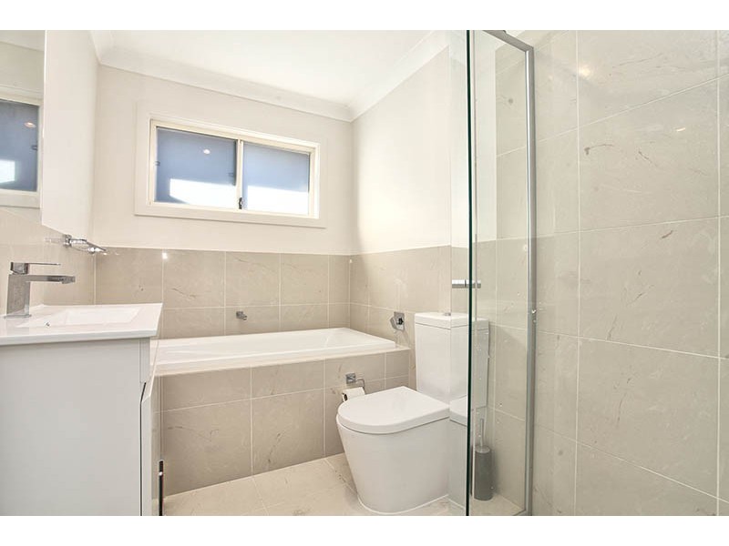 35 Derwent Parade, Blacktown NSW 2148