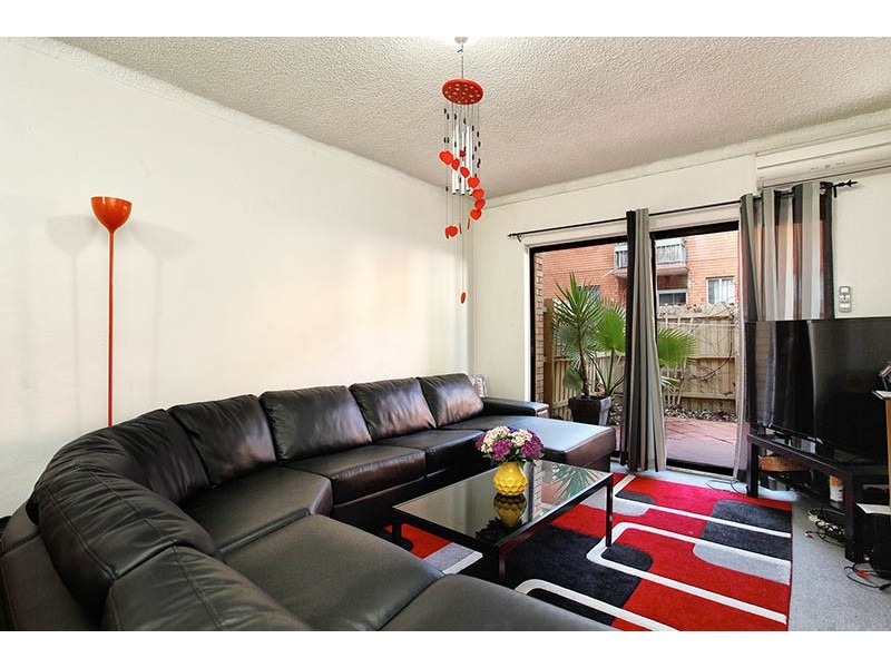 2/68 Putland Street, St Marys NSW 2760