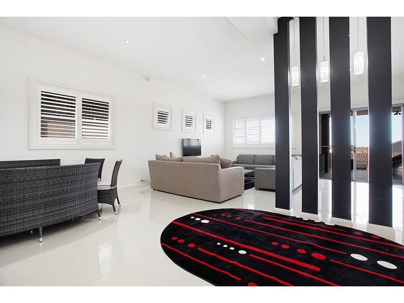 14 Dhinburri Way, Pemulwuy NSW 2145