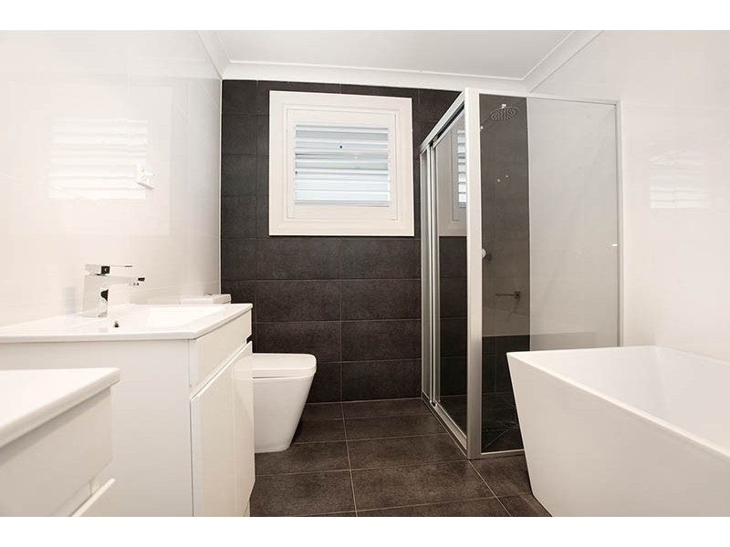 14 Dhinburri Way, Pemulwuy NSW 2145