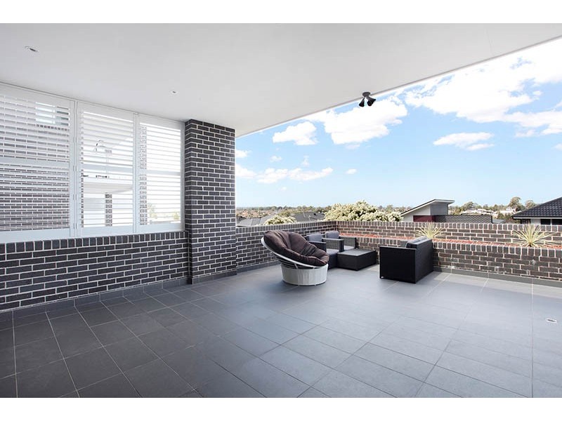14 Dhinburri Way, Pemulwuy NSW 2145