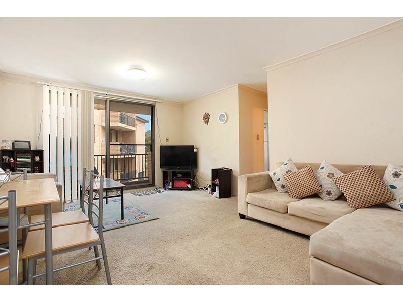 32/5 Griffiths Street, Blacktown NSW 2148