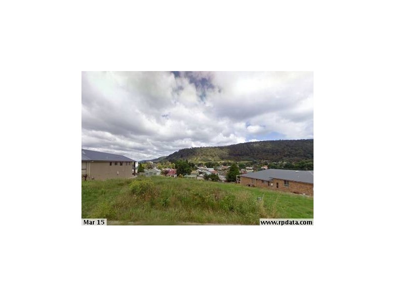 23 Henderson Place, Lithgow NSW 2790