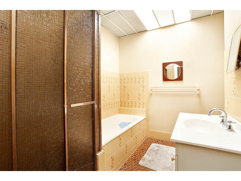 15 Irelands Road, Blacktown NSW 2148