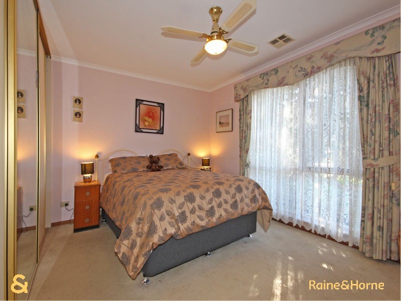 1 Warilda Crescent, Hallett Cove SA 5158