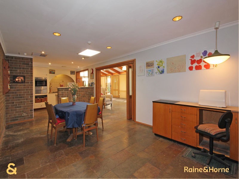 1 Warilda Crescent, Hallett Cove SA 5158