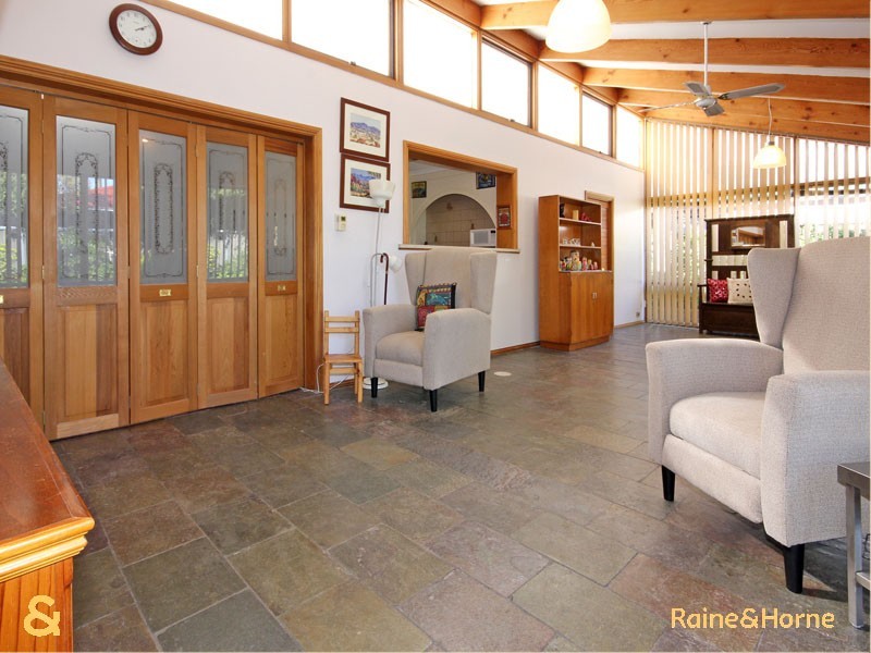 1 Warilda Crescent, Hallett Cove SA 5158