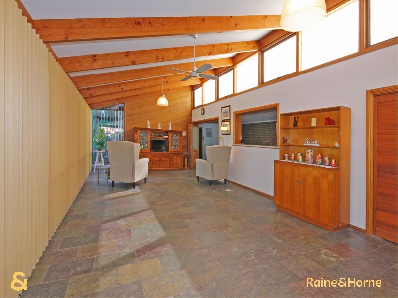 1 Warilda Crescent, Hallett Cove SA 5158