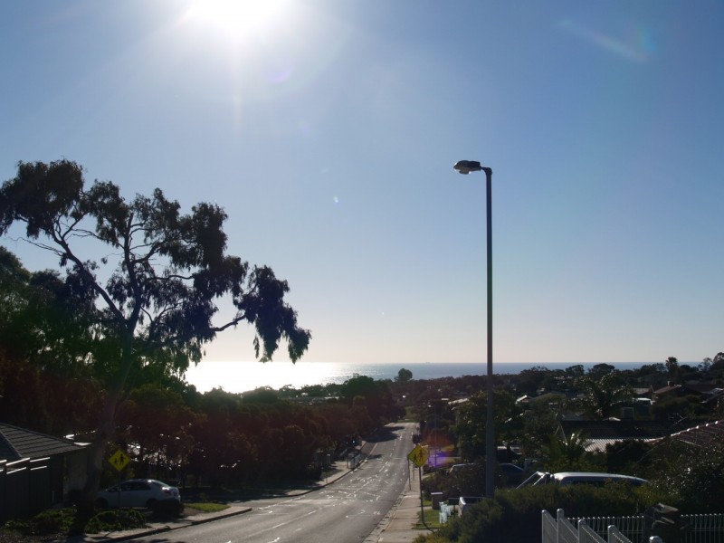 16 Gretel Crescent, Hallett Cove SA 5158