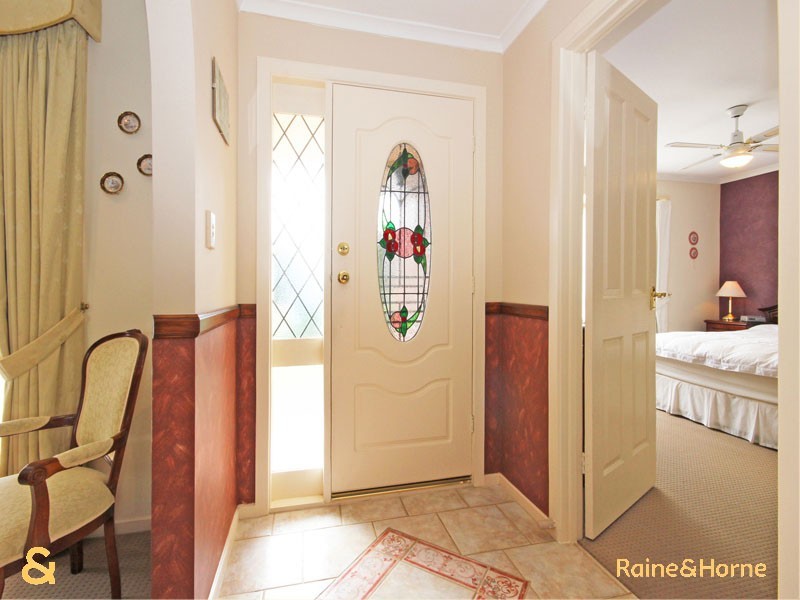 10 Perin Avenue, Woodcroft SA 5162