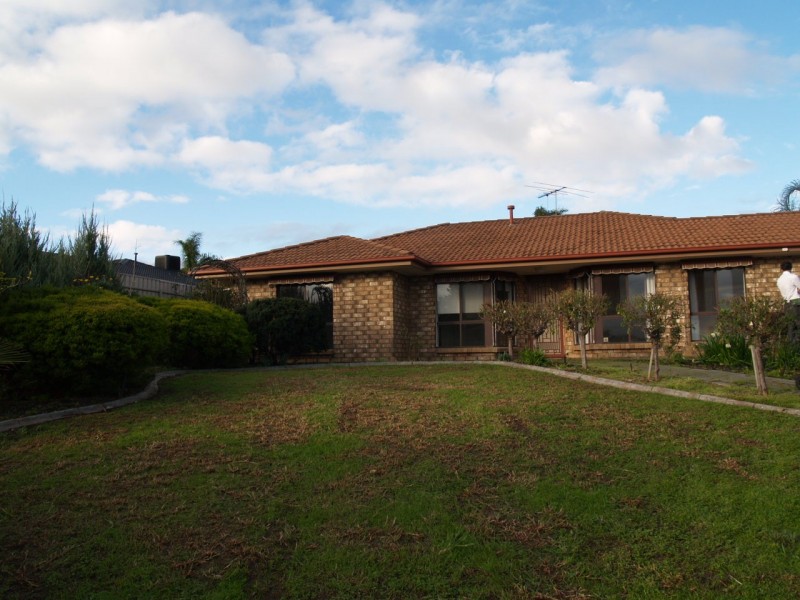 10 Camelia Court, Morphett Vale SA 5162