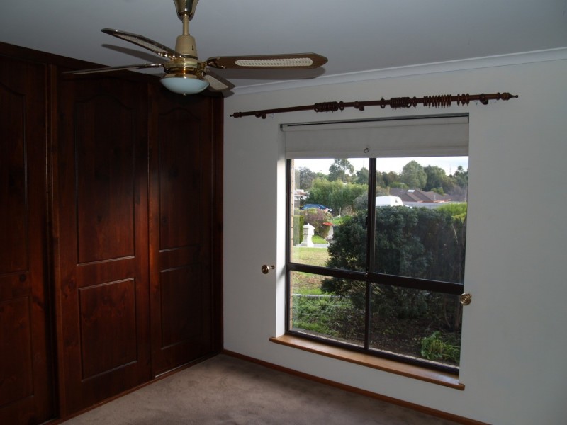 10 Camelia Court, Morphett Vale SA 5162