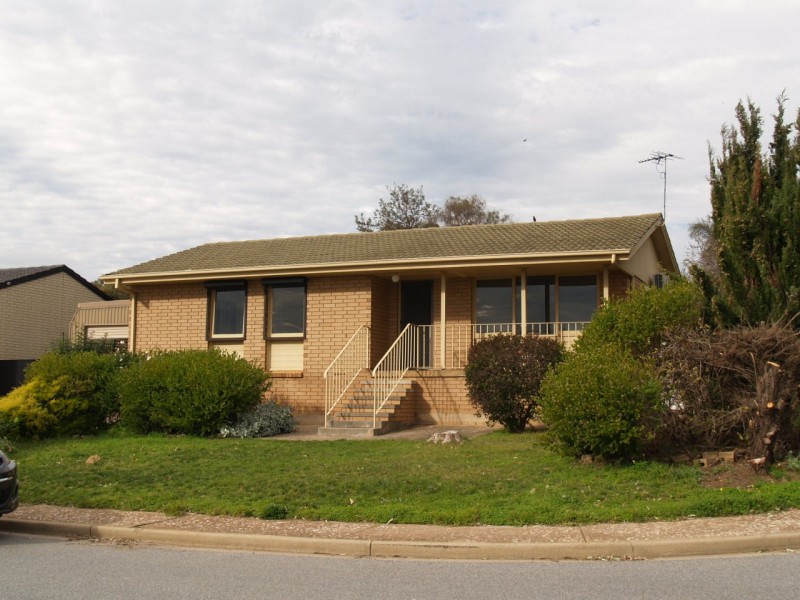 6 Morialta Street, Hallett Cove SA 5158